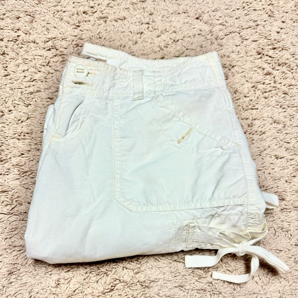 Hollister cargo shorts - Picture 3 of 6